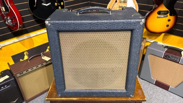 1961 Ampeg M-15