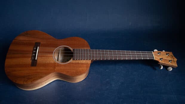 New Martin T1K Tenor Uke #805
